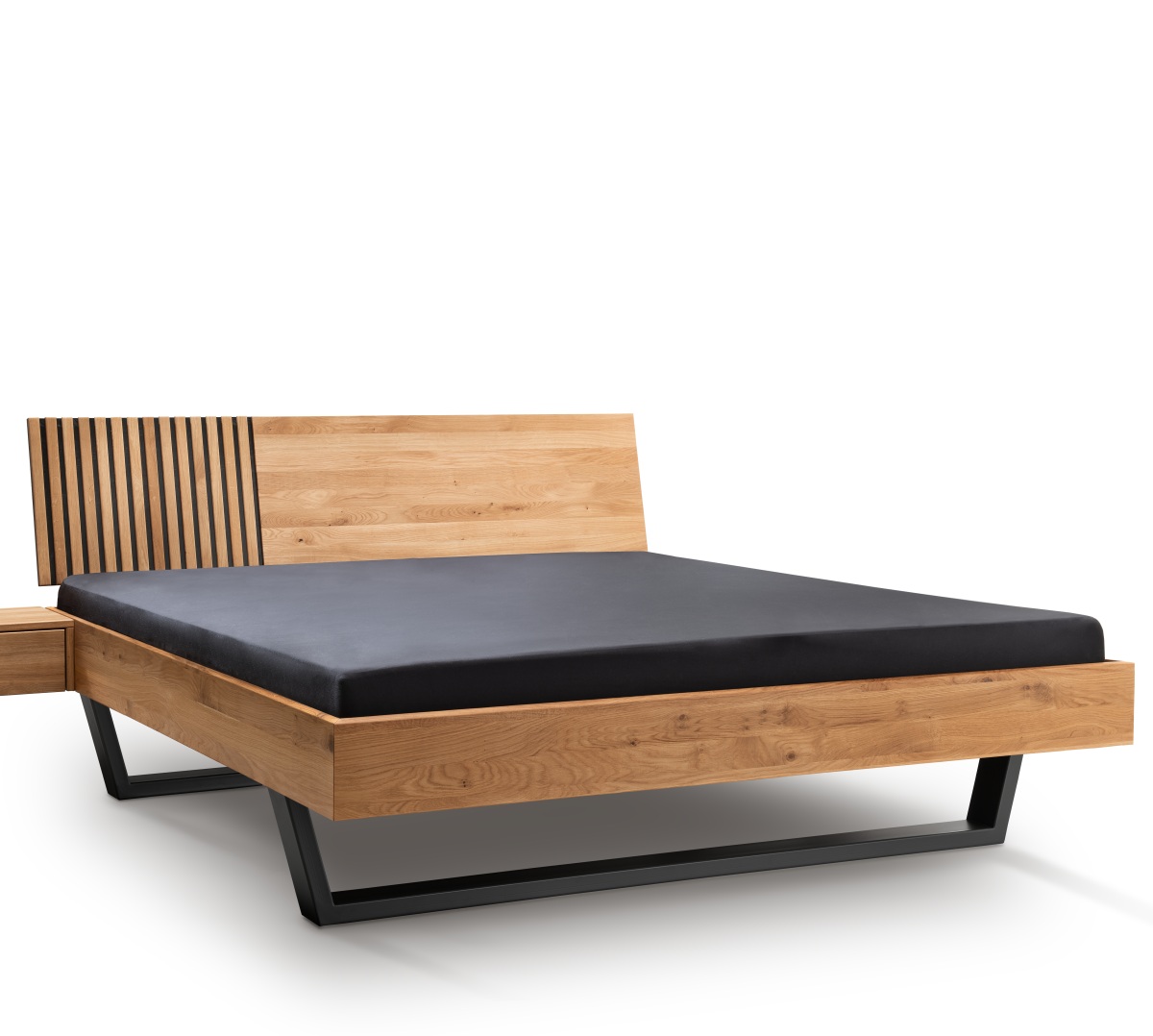 Bett Eiche massiv 180x200 cm Manhattan Kufengestell anthrazit