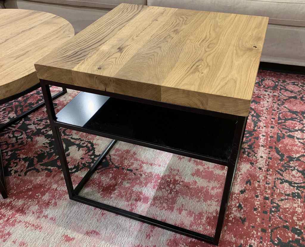Couchtisch Eiche massiv Stahlgestell 50x50cm Höhe 50cm mit Ablage
