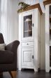 Vitrine Eiche massiv Ariege schmal mit zwei Türen und Schublade ivory