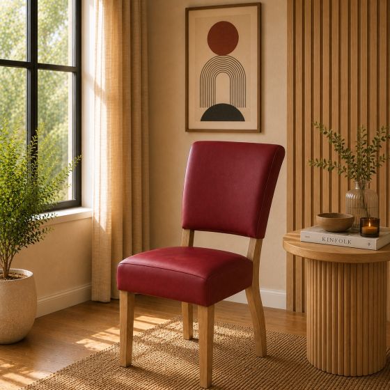 Lederstuhl Nora in Rouge und Eichegestell Gold