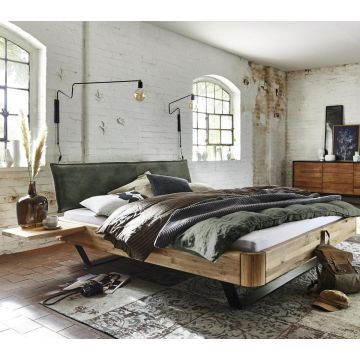 Wildeiche Bett massiv 200x200 cm Stahlkufen Kopfteil gepolstert