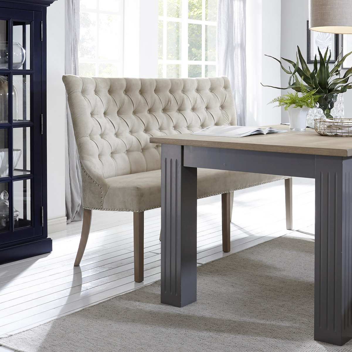 Sitzbank Landhausstil gepolstert Julia Breite 160 cm mit Polsternägeln